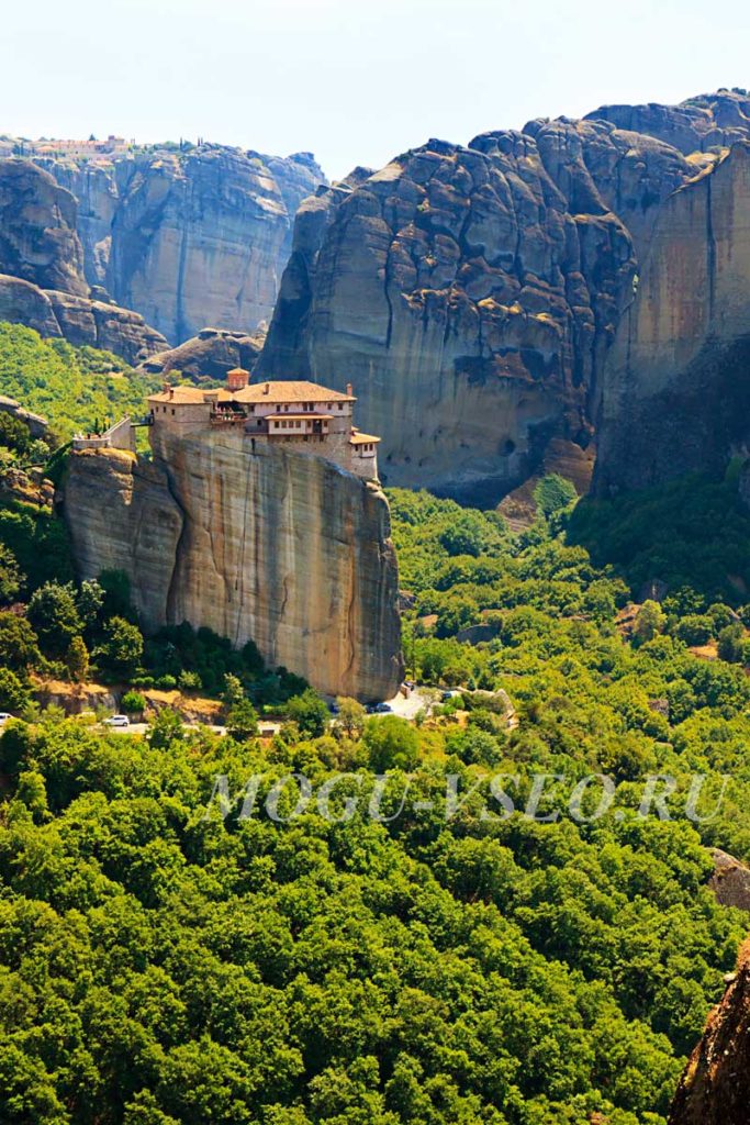 монастыри Метеоры Греция фото