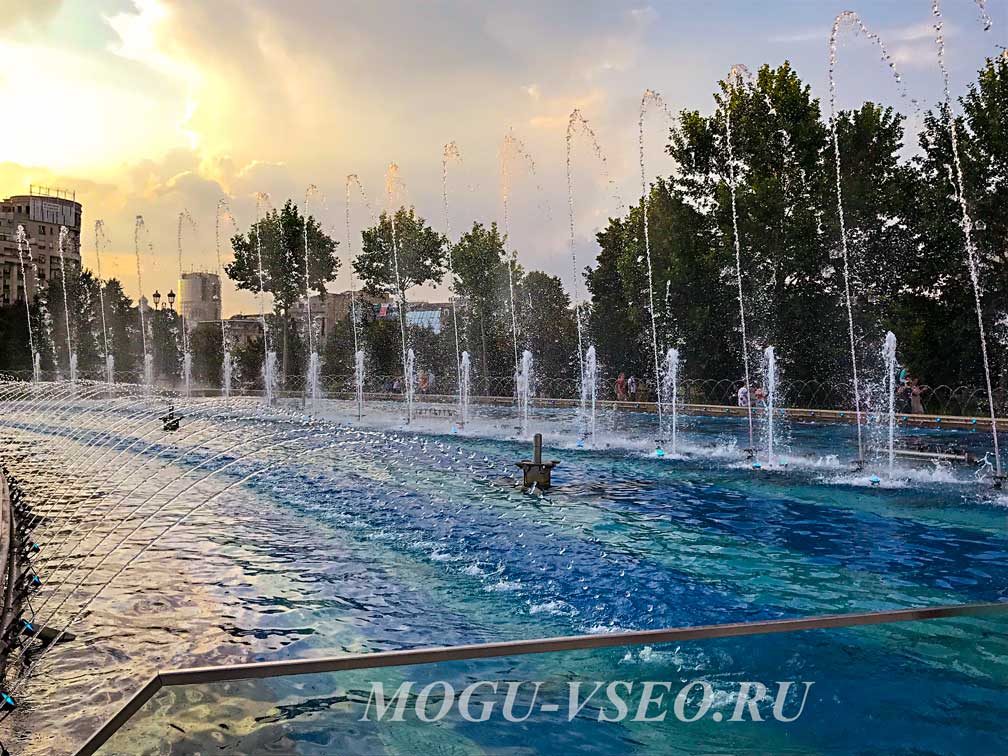 Бухарест фонтан площадь объединения фото