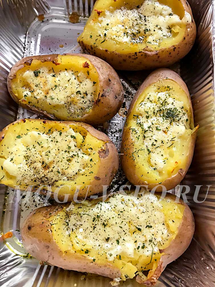 как приготовить картофель запеченный с сыром в духовке фото